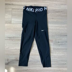 Nike Womens Black Pro Leggings EUC